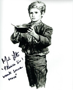 Mark Lester Signed 10x8" Photograph & COA (Oliver!)
